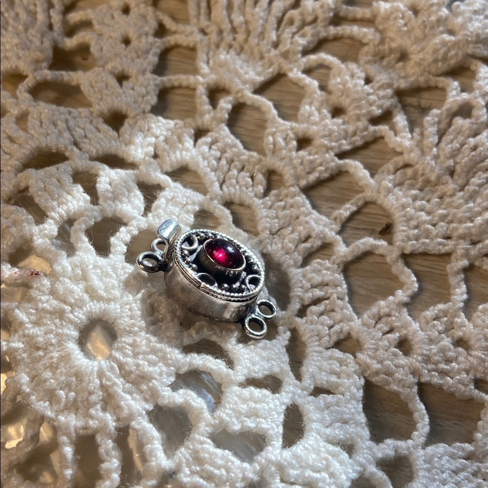 Vintage Sterling Sliver Clasp - Picture 5 of 6